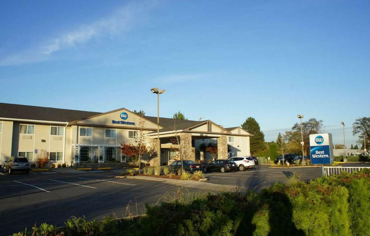 Best Western University Inn And Suites Forest Grove Exteriör bild