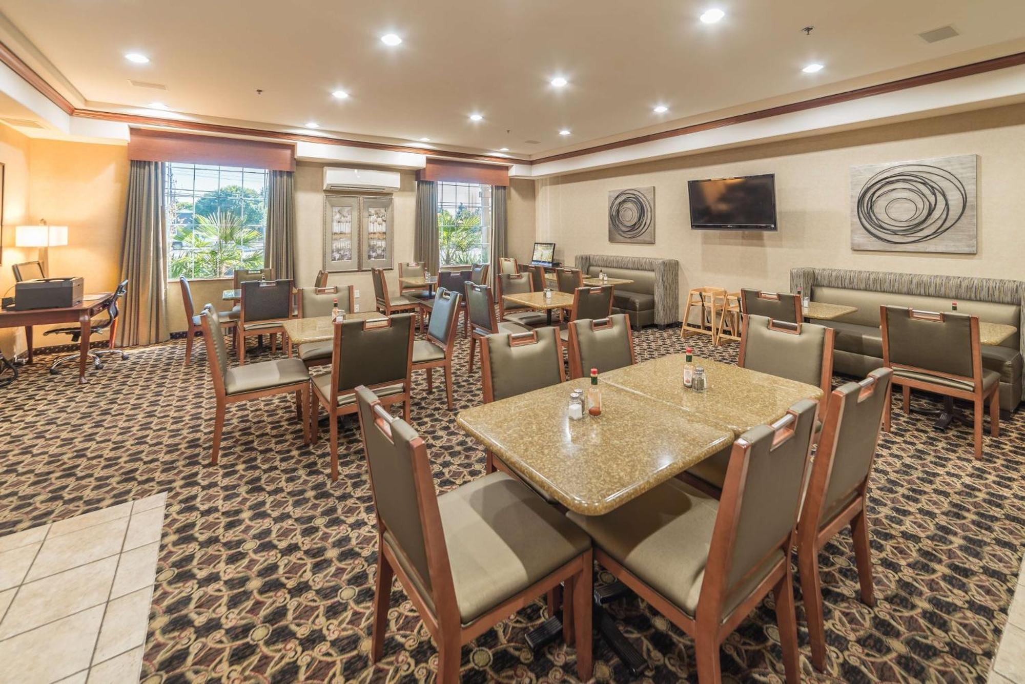 Best Western University Inn And Suites Forest Grove Exteriör bild