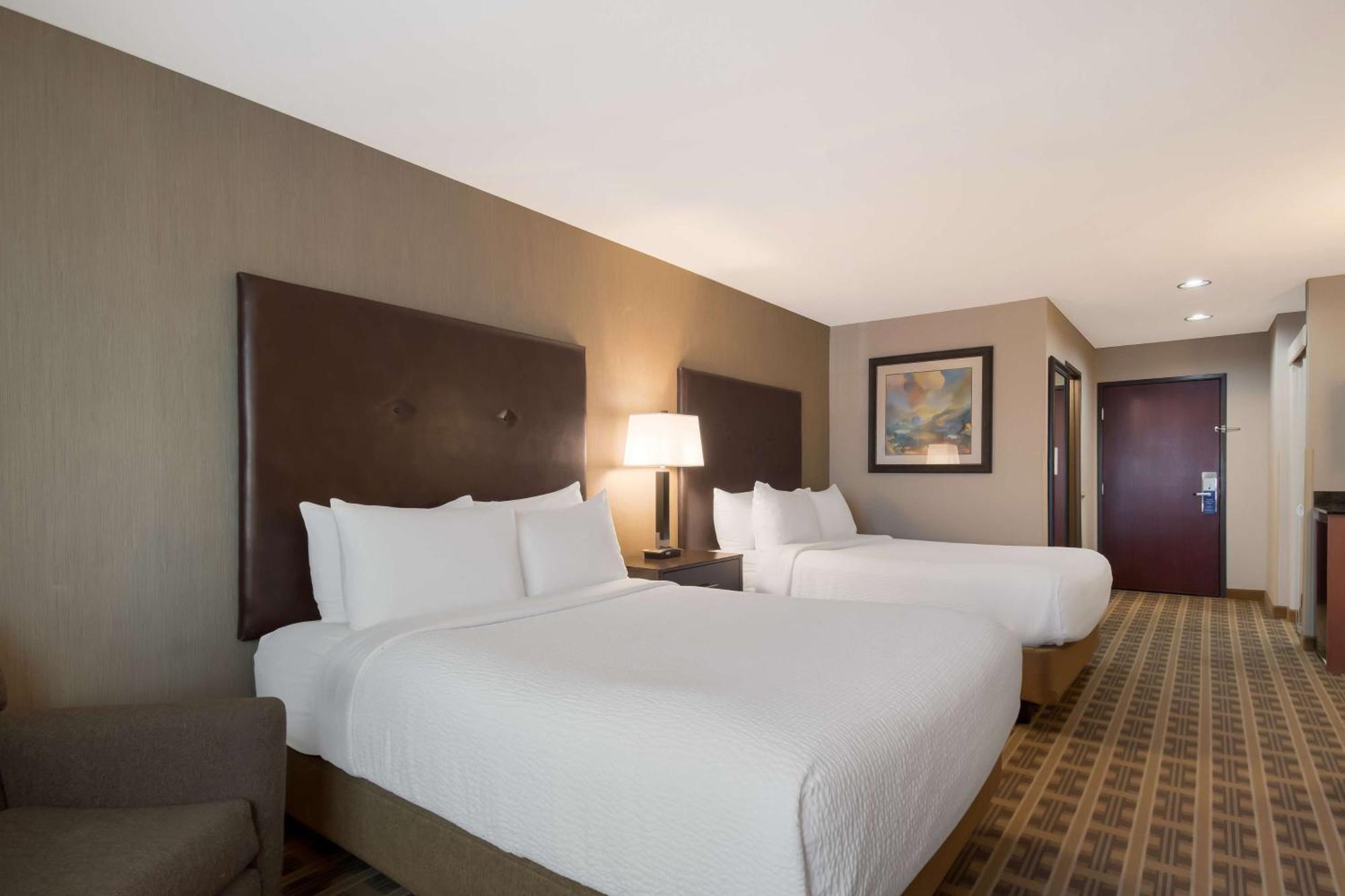 Best Western University Inn And Suites Forest Grove Exteriör bild